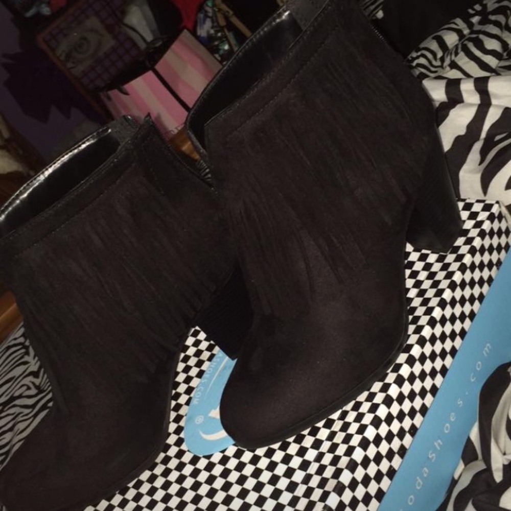 Soda Black Fringe Booties